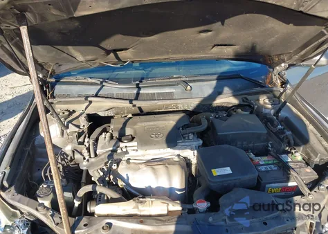 2016 Toyota Camry Le z USA, uszkodzony, nr VIN 4T4BF1FK7GR575786